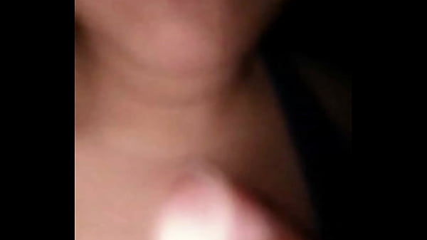 SLUT SUCKS HER CUM OFF HER FINGERS AFTER MASTURBATING